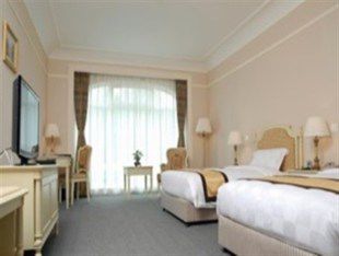Beijing Chateau Laffitte Hotel Екстер'єр фото